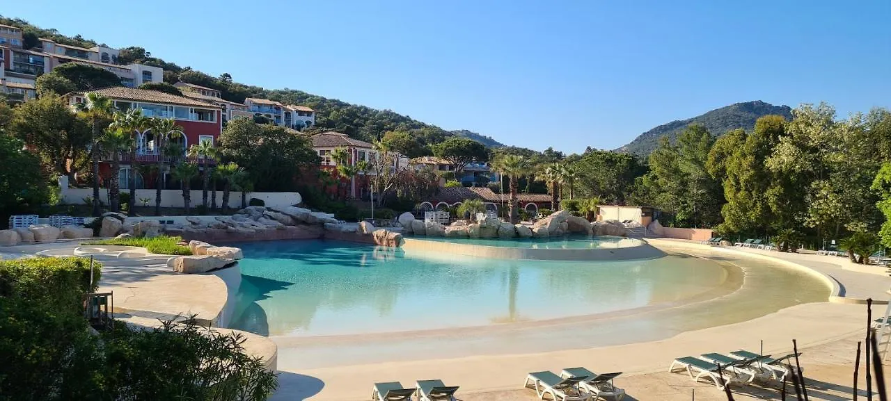 Les Restanques Du Golfe De Saint Tropez, Apartment Grimaud 0*,  France